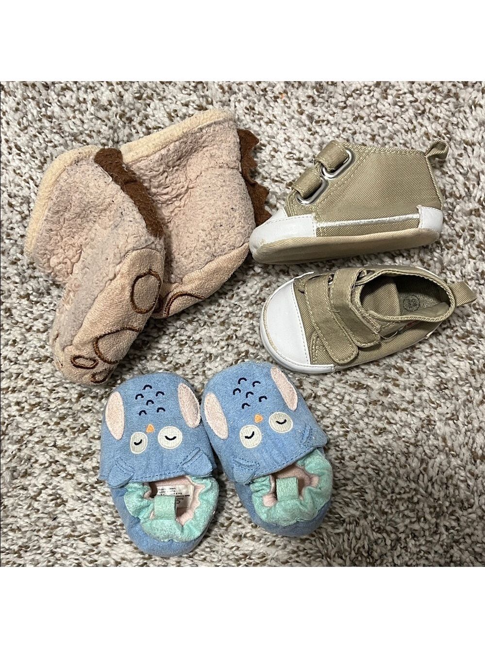 🩵4/$20 Carter's Kids Moccasins in‎ Blue and Tan
